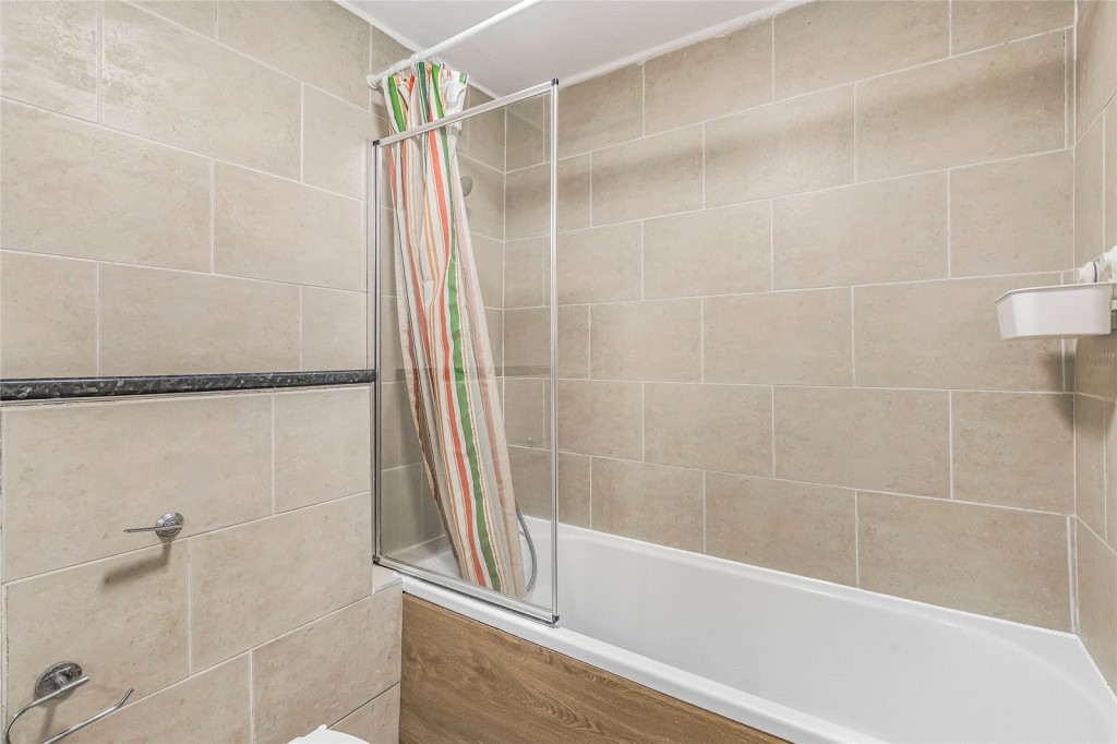 Images for Parkgate Road, London EAID:4101633374 BID:BSE