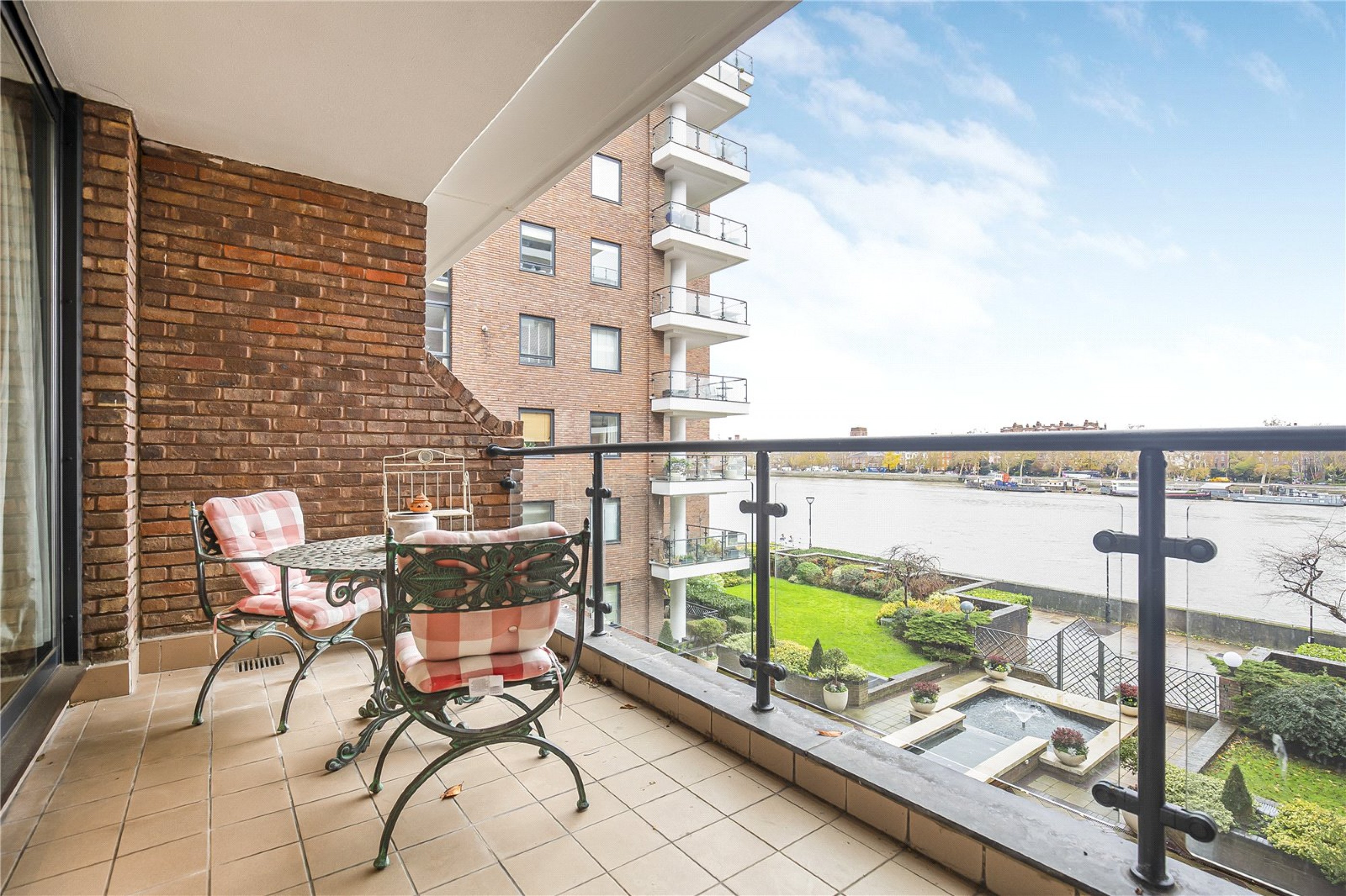 Images for London EAID:4101633374 BID:BSE