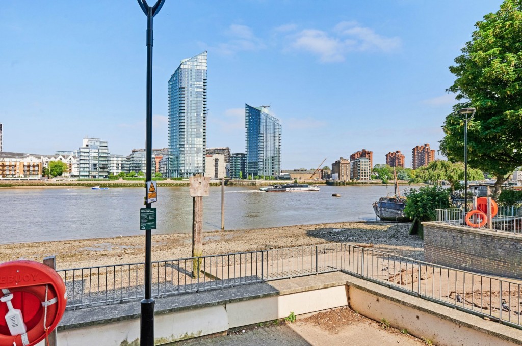 Images for London EAID:163099177 BID:BSE