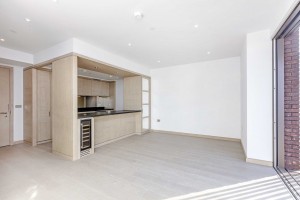 Images for Embassy Gardens, 1 Viaduct Gardens, London