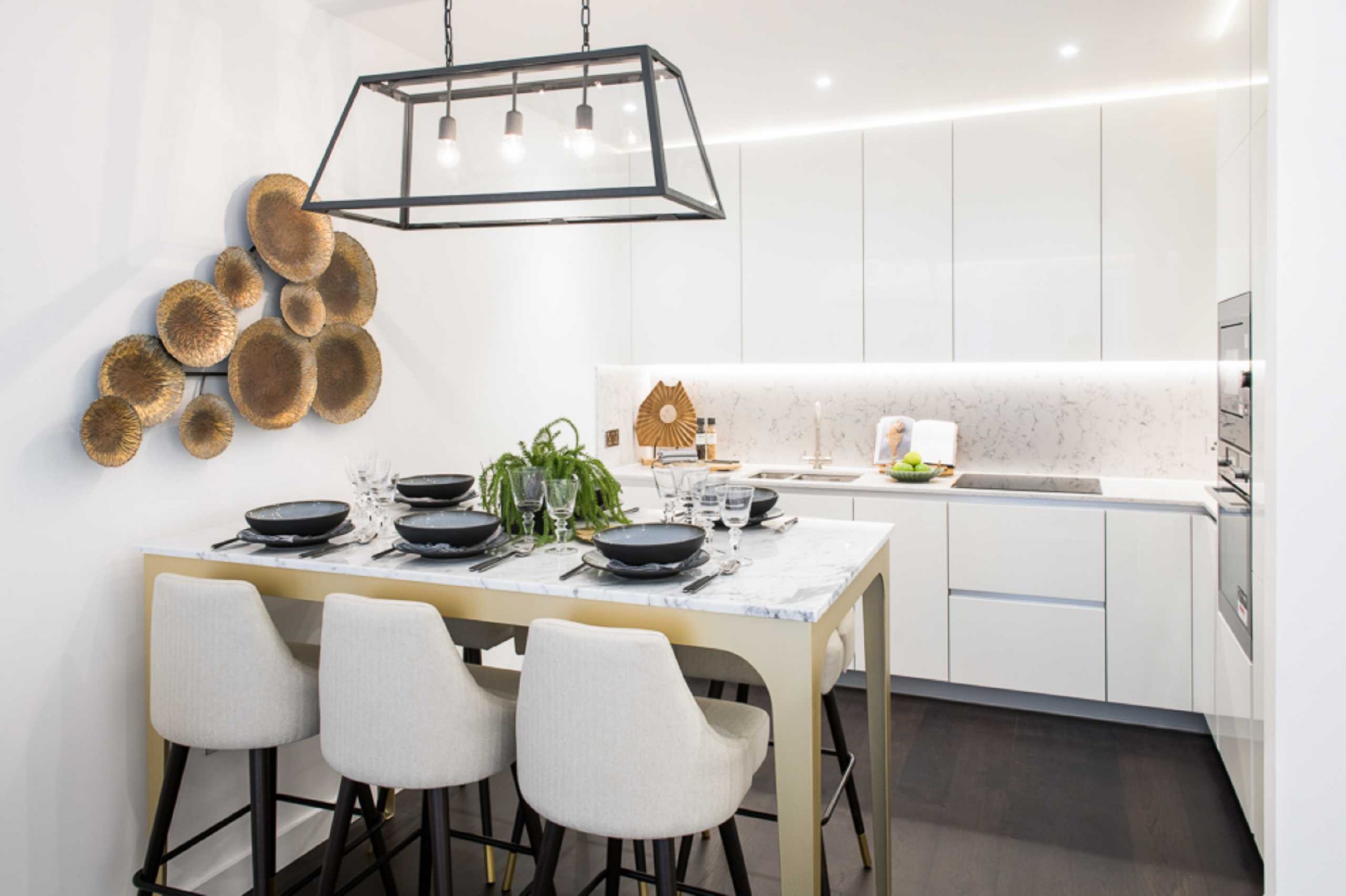 Images for London EAID:4101633374 BID:BSE