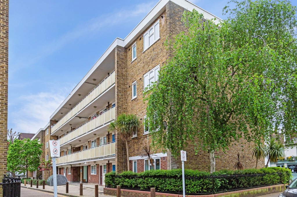 Images for Battersea High Street, London EAID:4101633374 BID:BSE