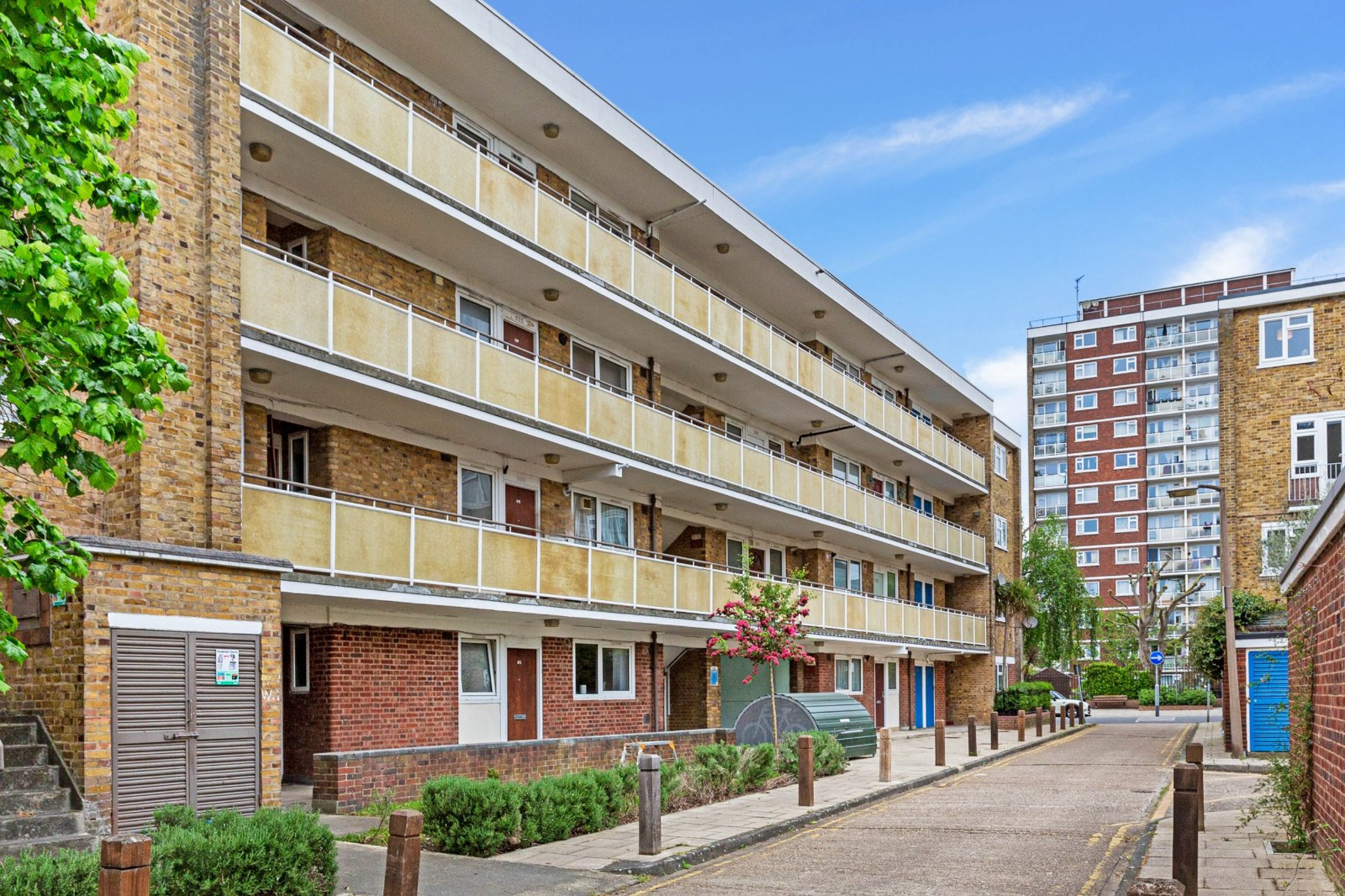 Images for Battersea High Street, London EAID:4101633374 BID:BSE