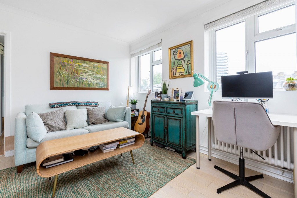 Images for Battersea High Street, London EAID:4101633374 BID:BSE