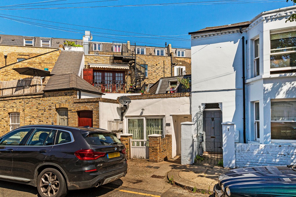 Images for Battersea EAID:163099177 BID:BSE