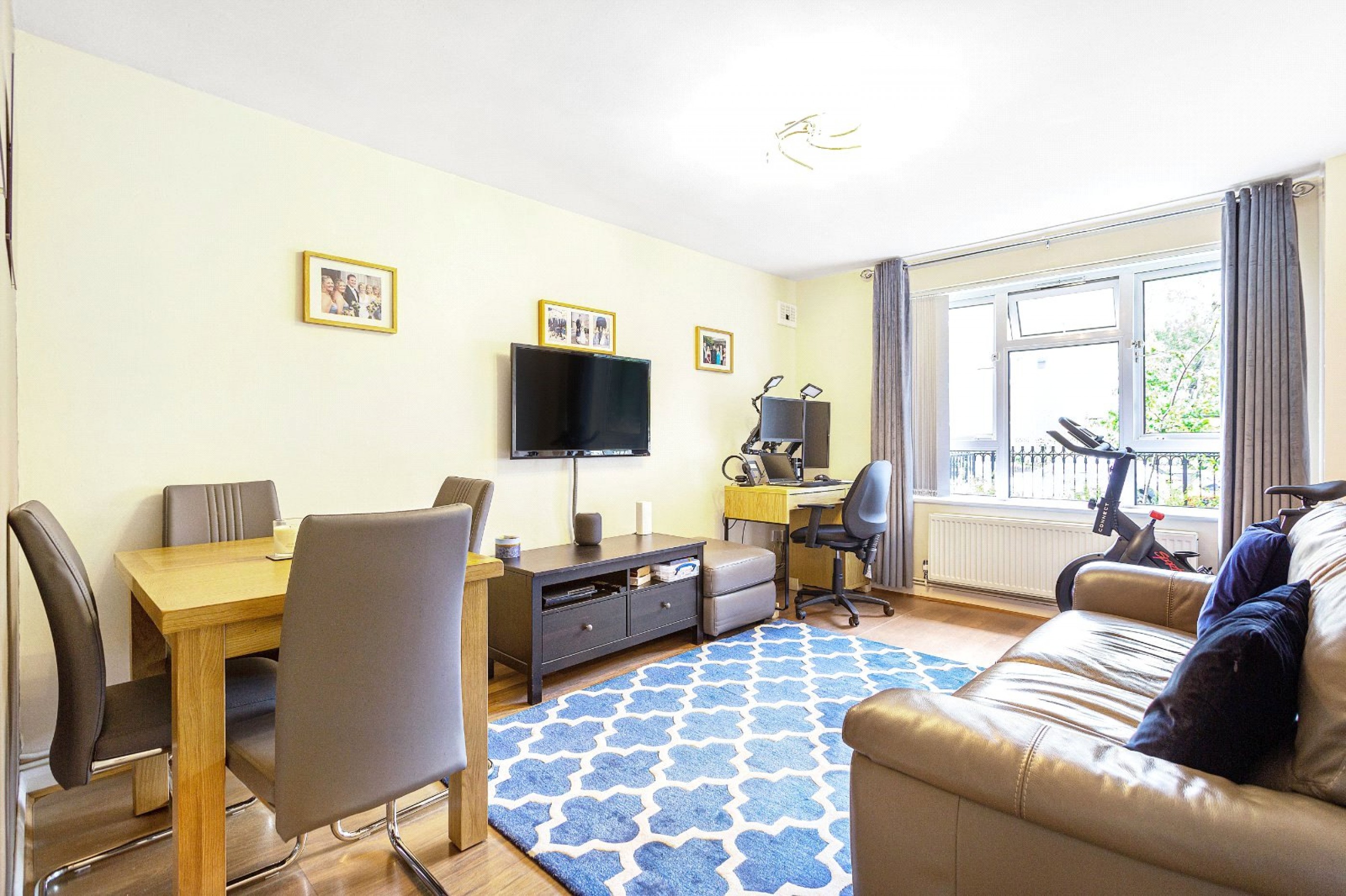 Images for Battersea High Street, London EAID:163099177 BID:BSE