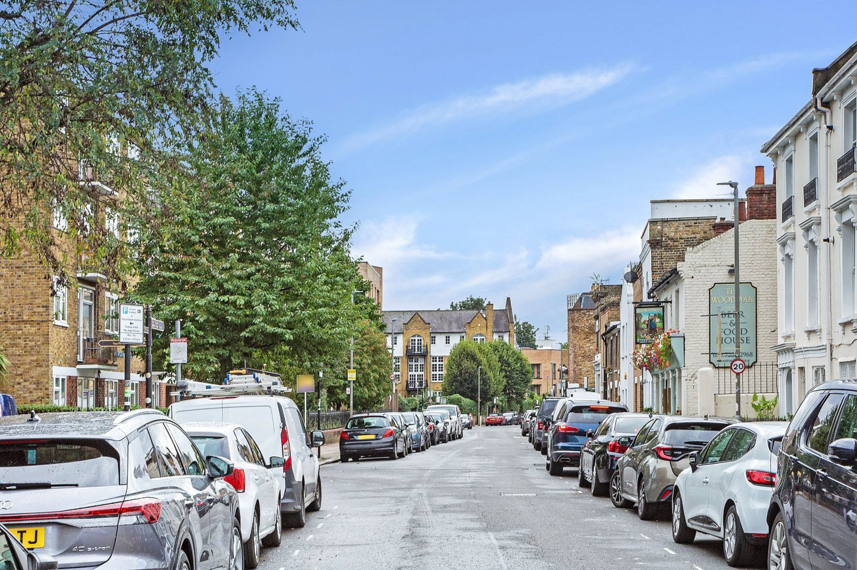 Images for Battersea High Street, London EAID:163099177 BID:BSE