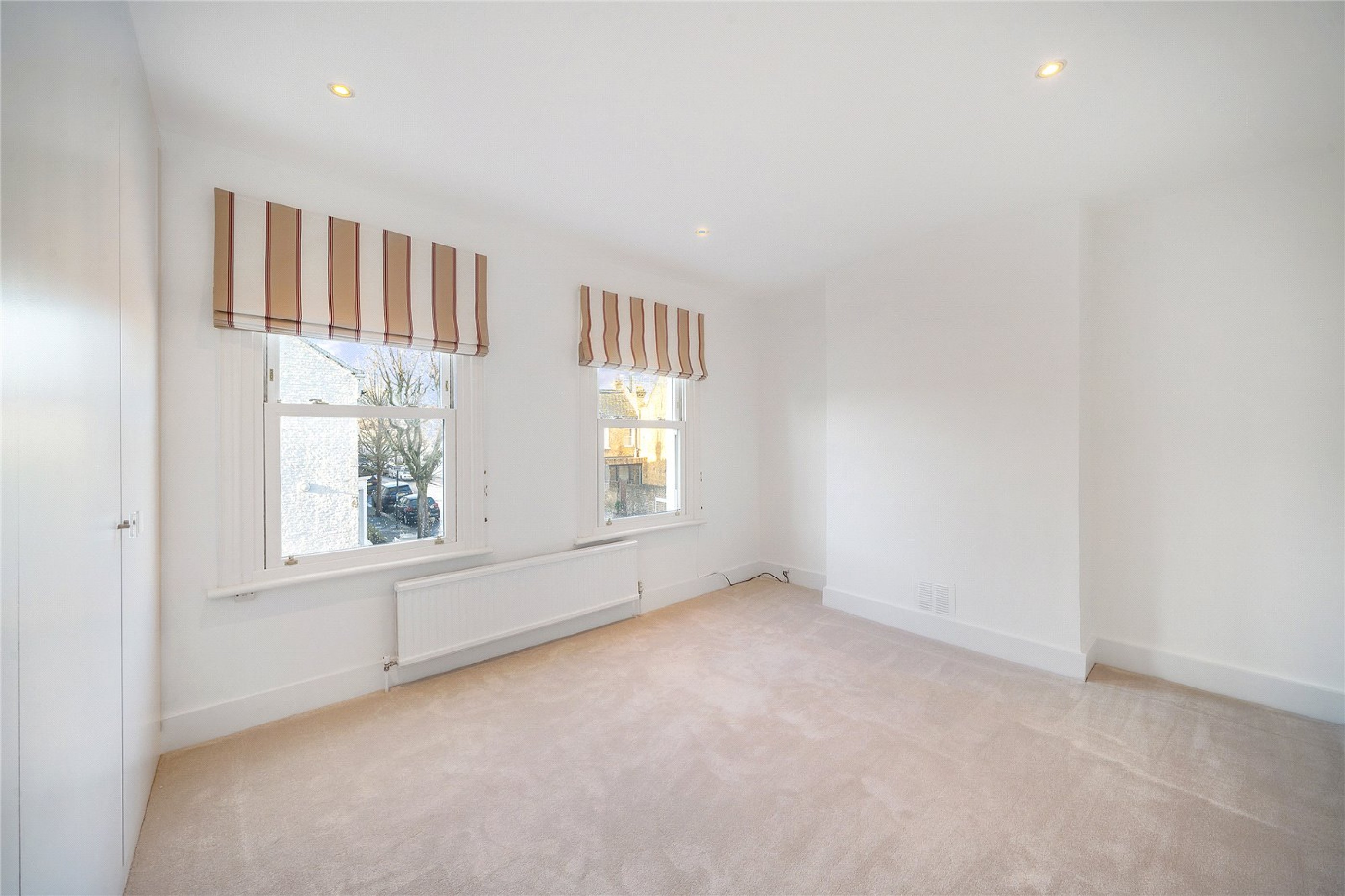 Images for Battersea EAID:4101633374 BID:BSE