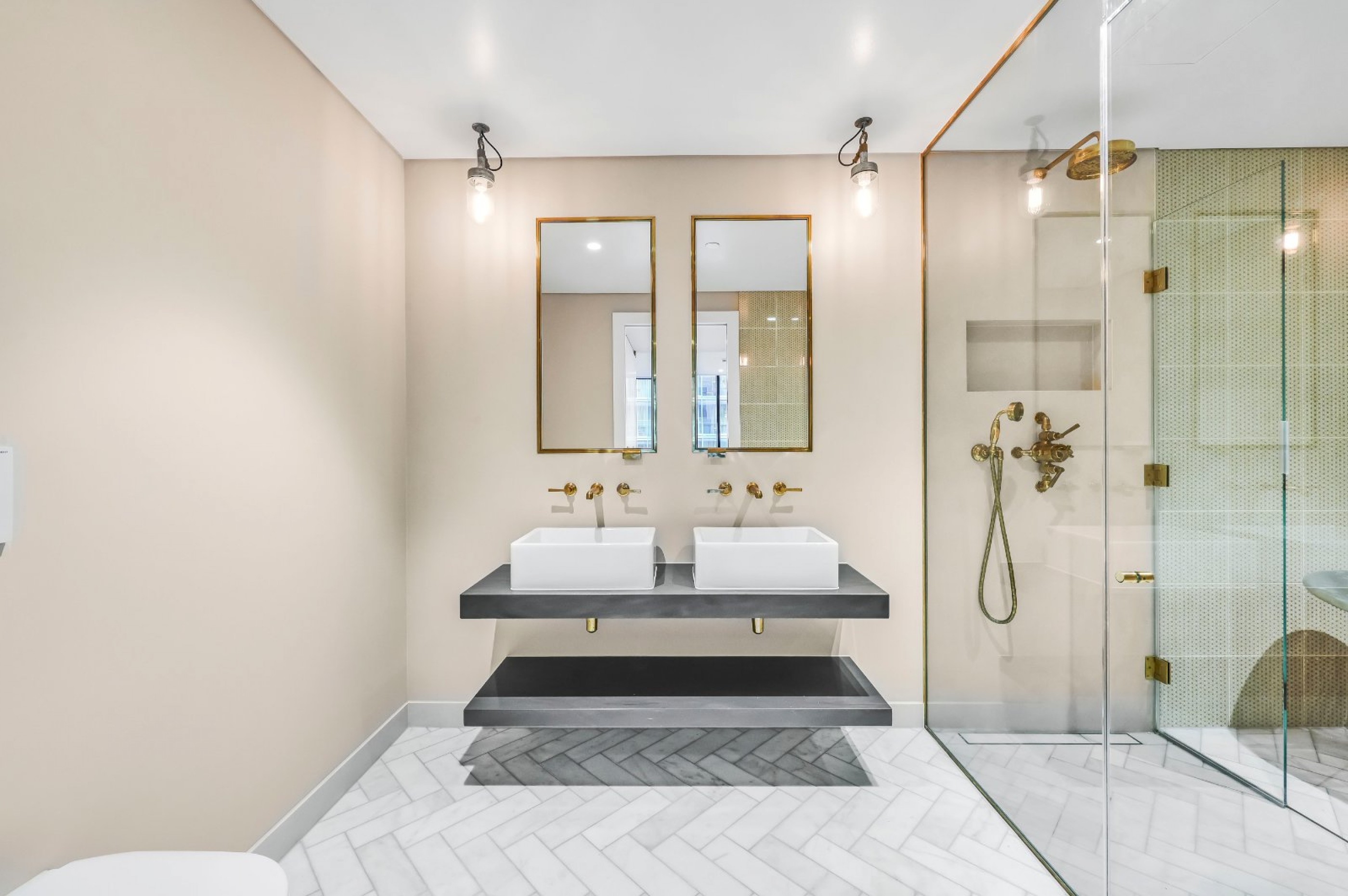 Images for London EAID:4101633374 BID:BSE