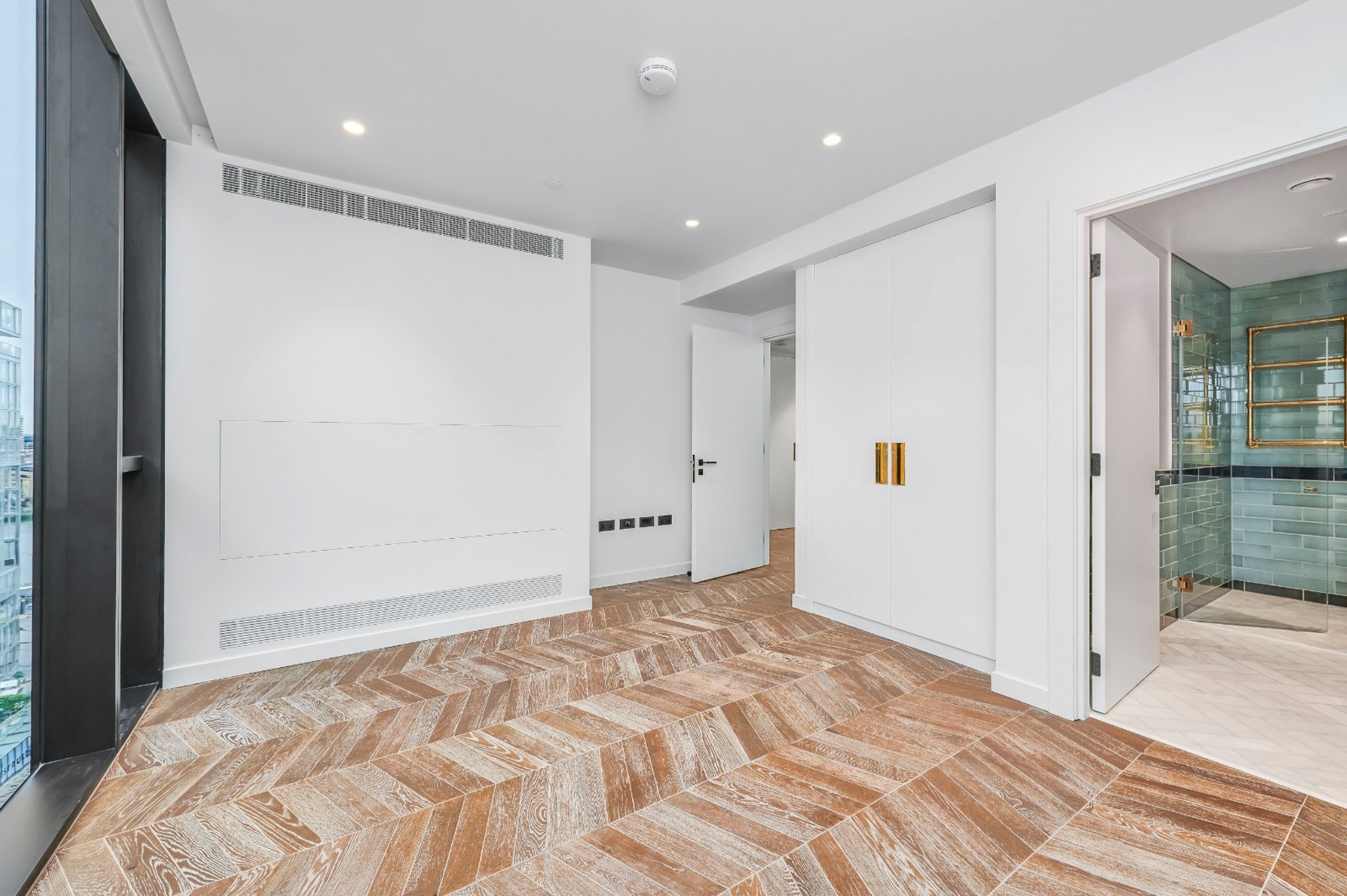 Images for London EAID:4101633374 BID:BSE