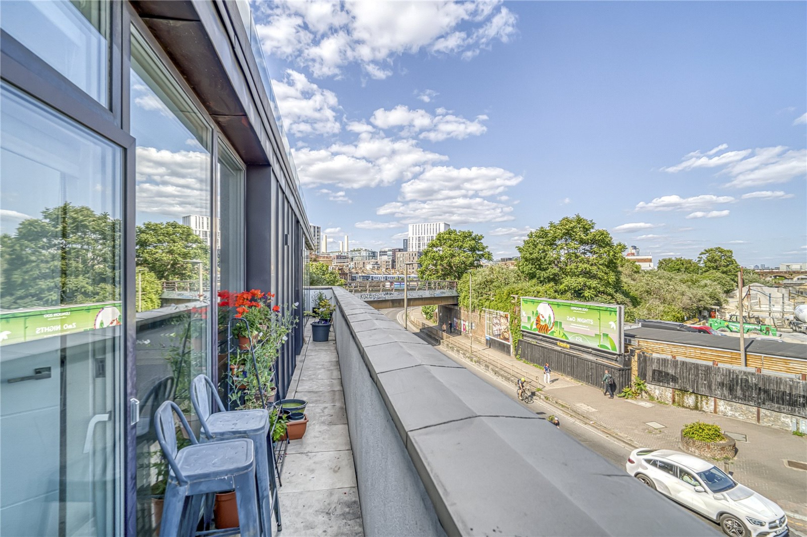 Images for London EAID:163099177 BID:BSE