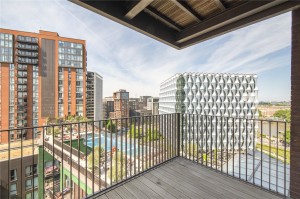 Images for Embassy Gardens, 1 Viaduct Gardens, London
