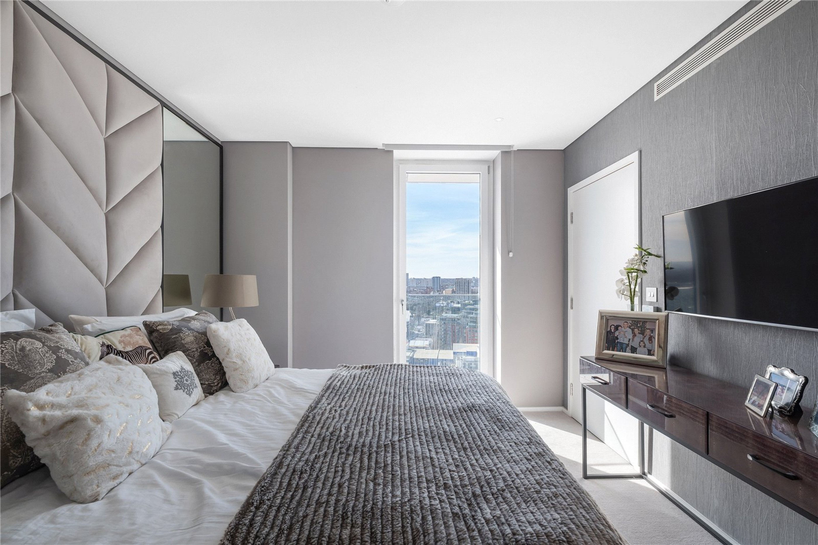 Images for Battersea EAID:4101633374 BID:BSE