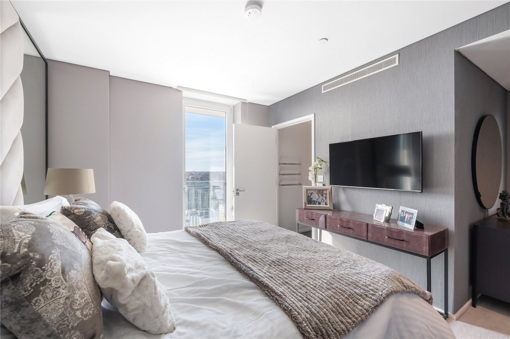 Images for Battersea EAID:4101633374 BID:BSE