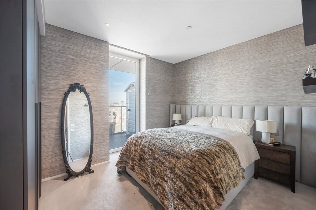 Images for Battersea EAID:4101633374 BID:BSE