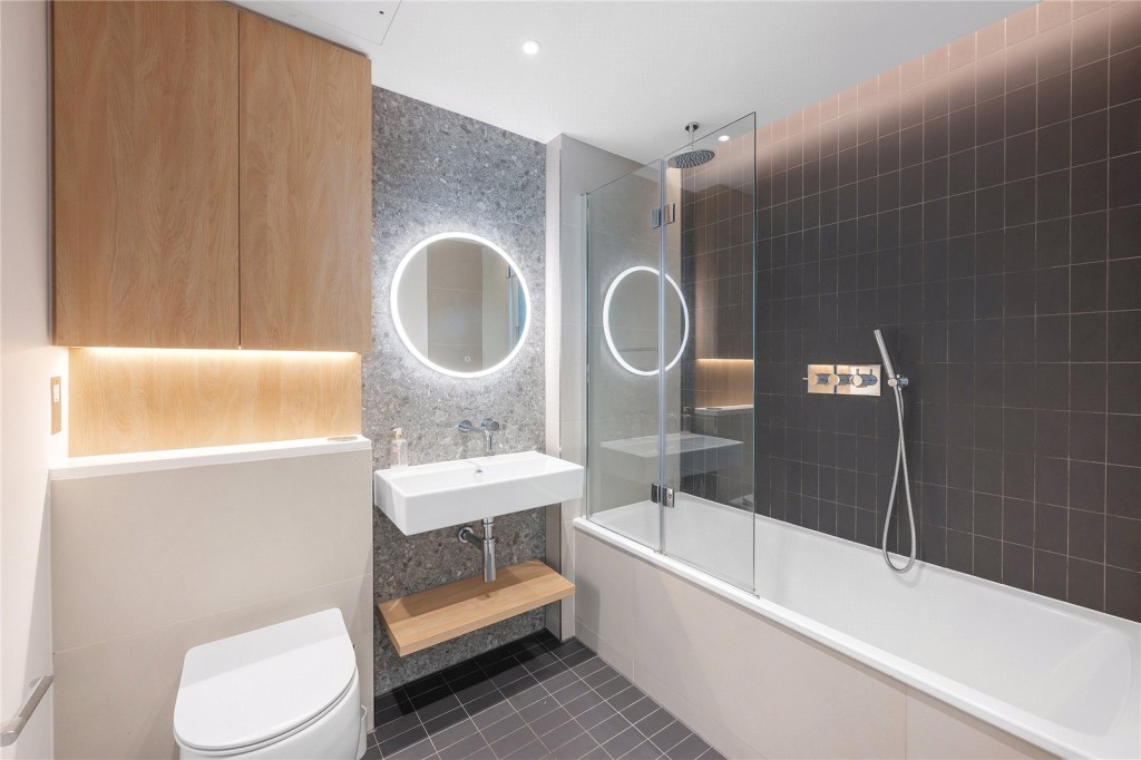 Images for Battersea EAID:4101633374 BID:BSE