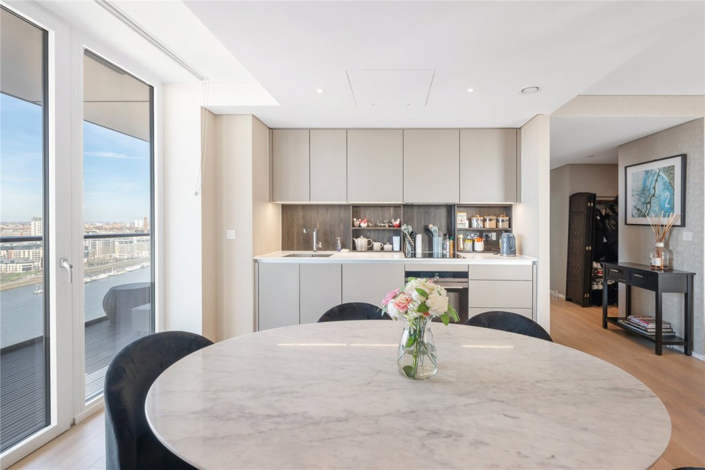 Images for Battersea EAID:4101633374 BID:BSE