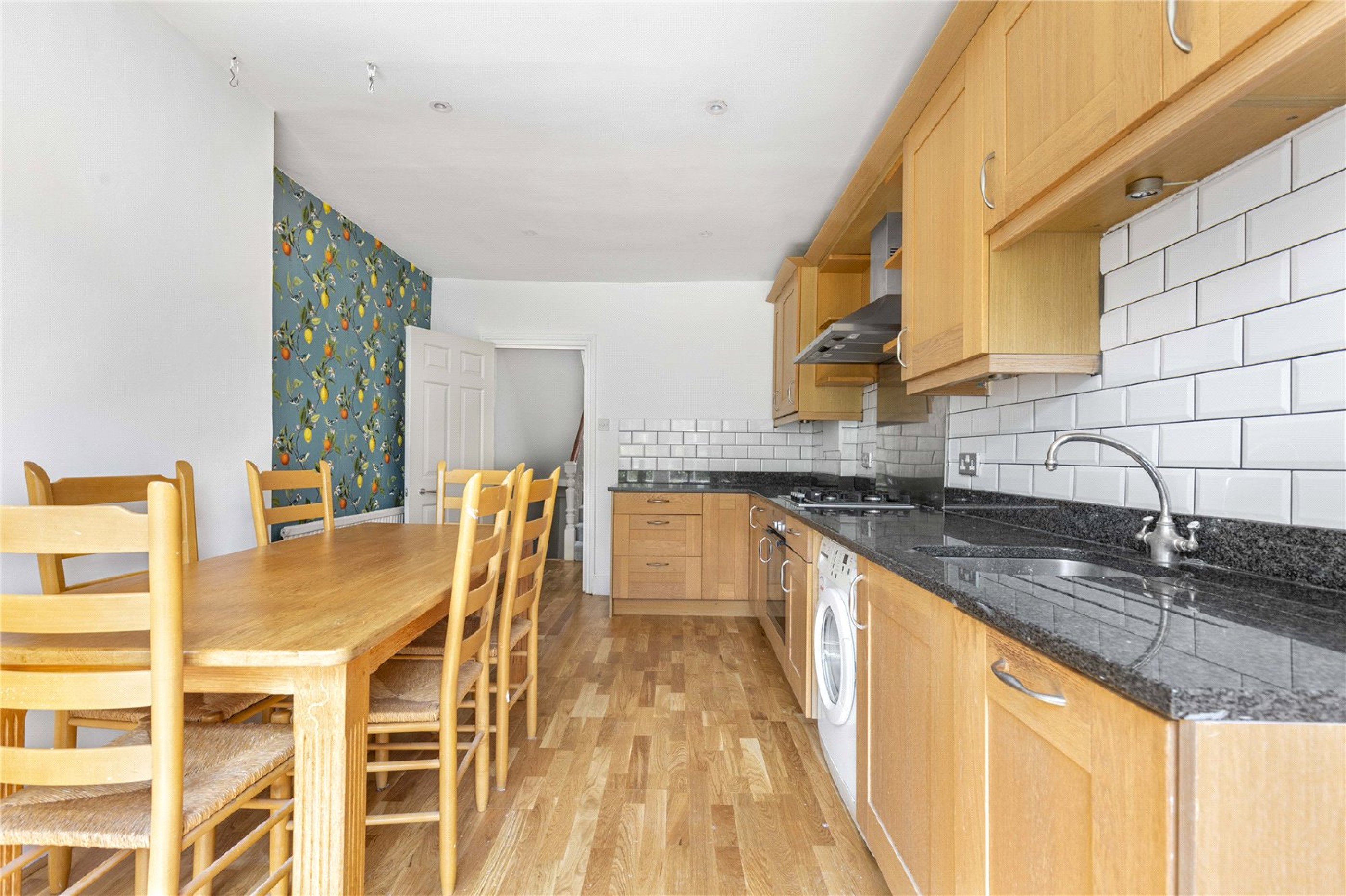 Images for London EAID:163099177 BID:BLM