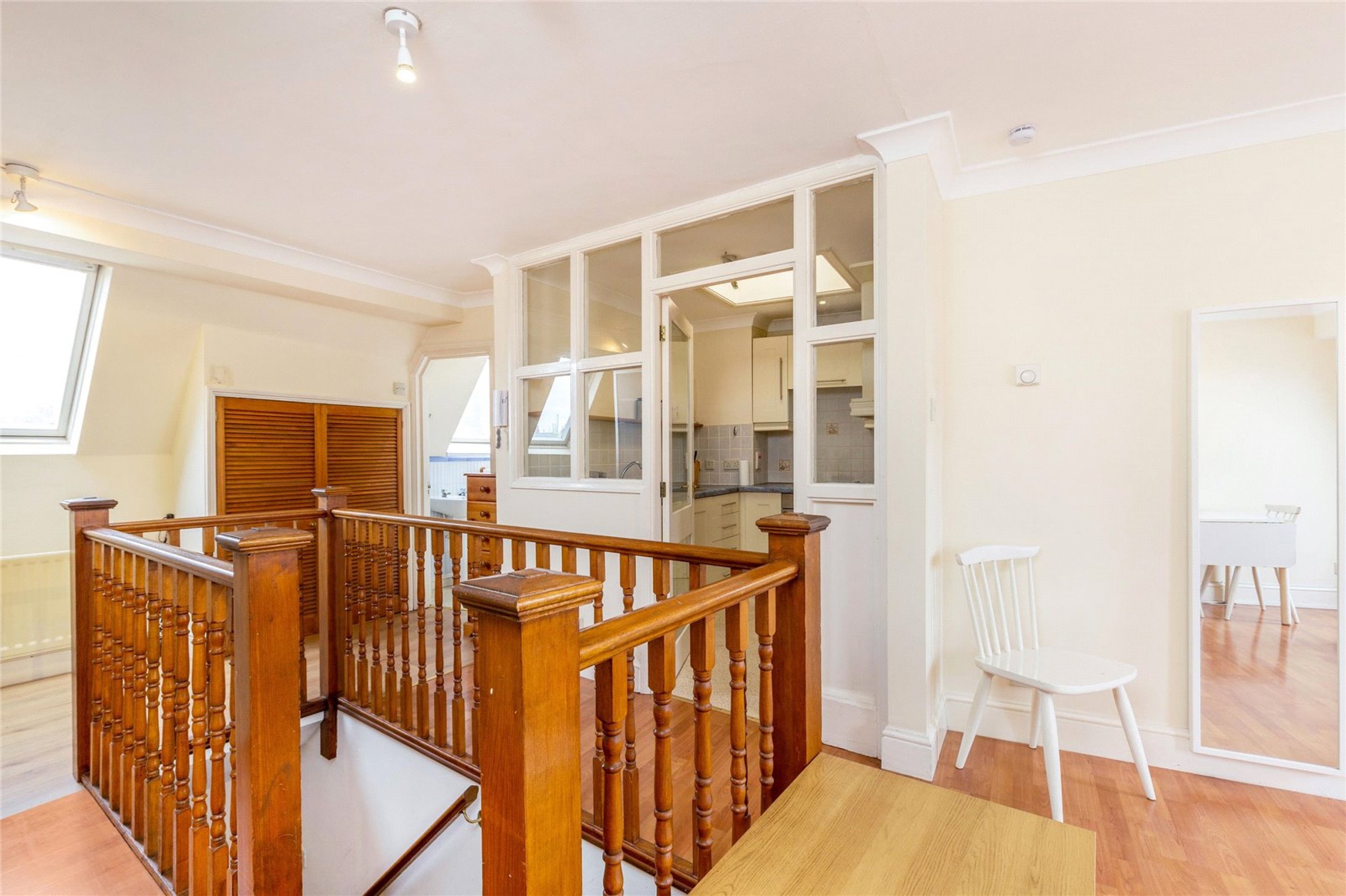 Images for London EAID:4101633374 BID:FLS