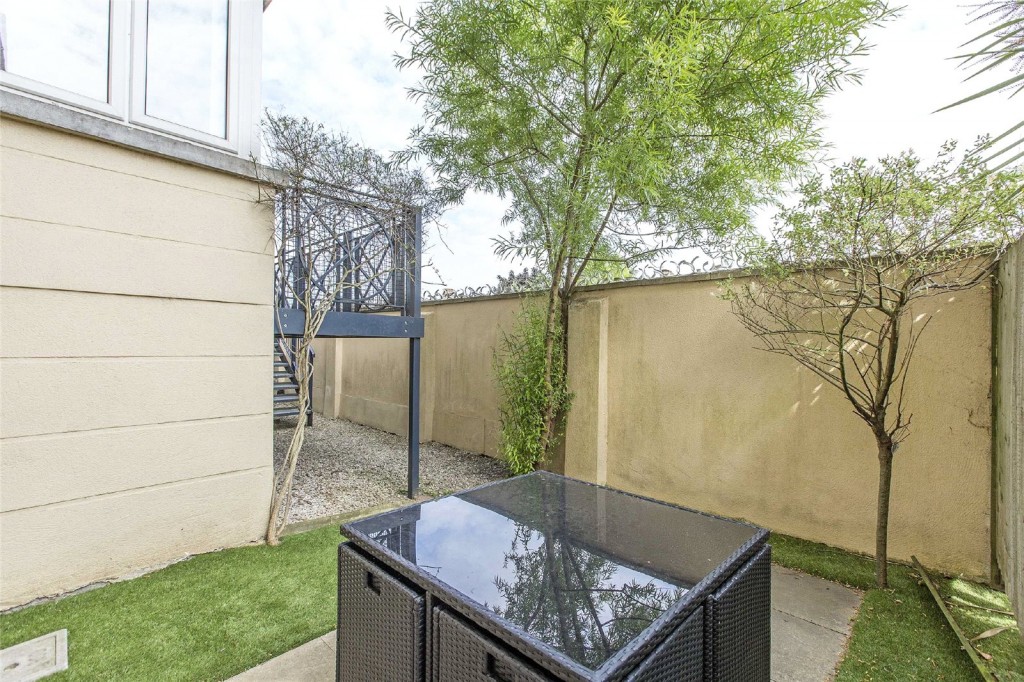 Images for Rubens Place, London EAID:163099177 BID:CLM