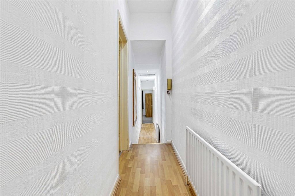 Images for London EAID:163099177 BID:CLM