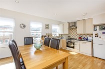 Tremadoc Road, London, SW4