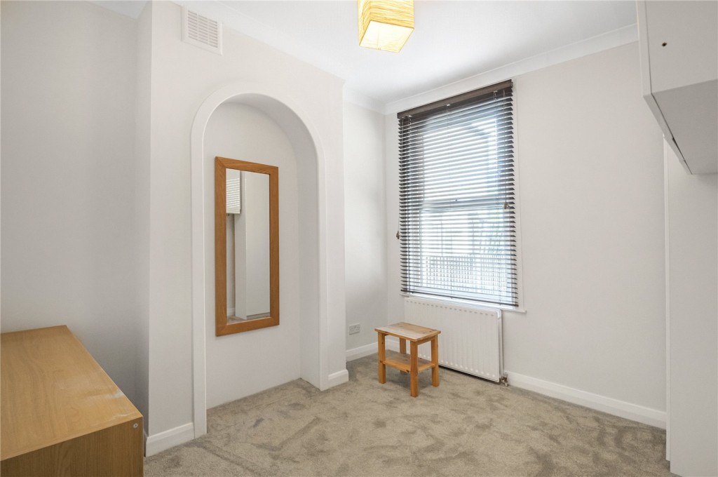 Images for London EAID:4101633374 BID:CLM