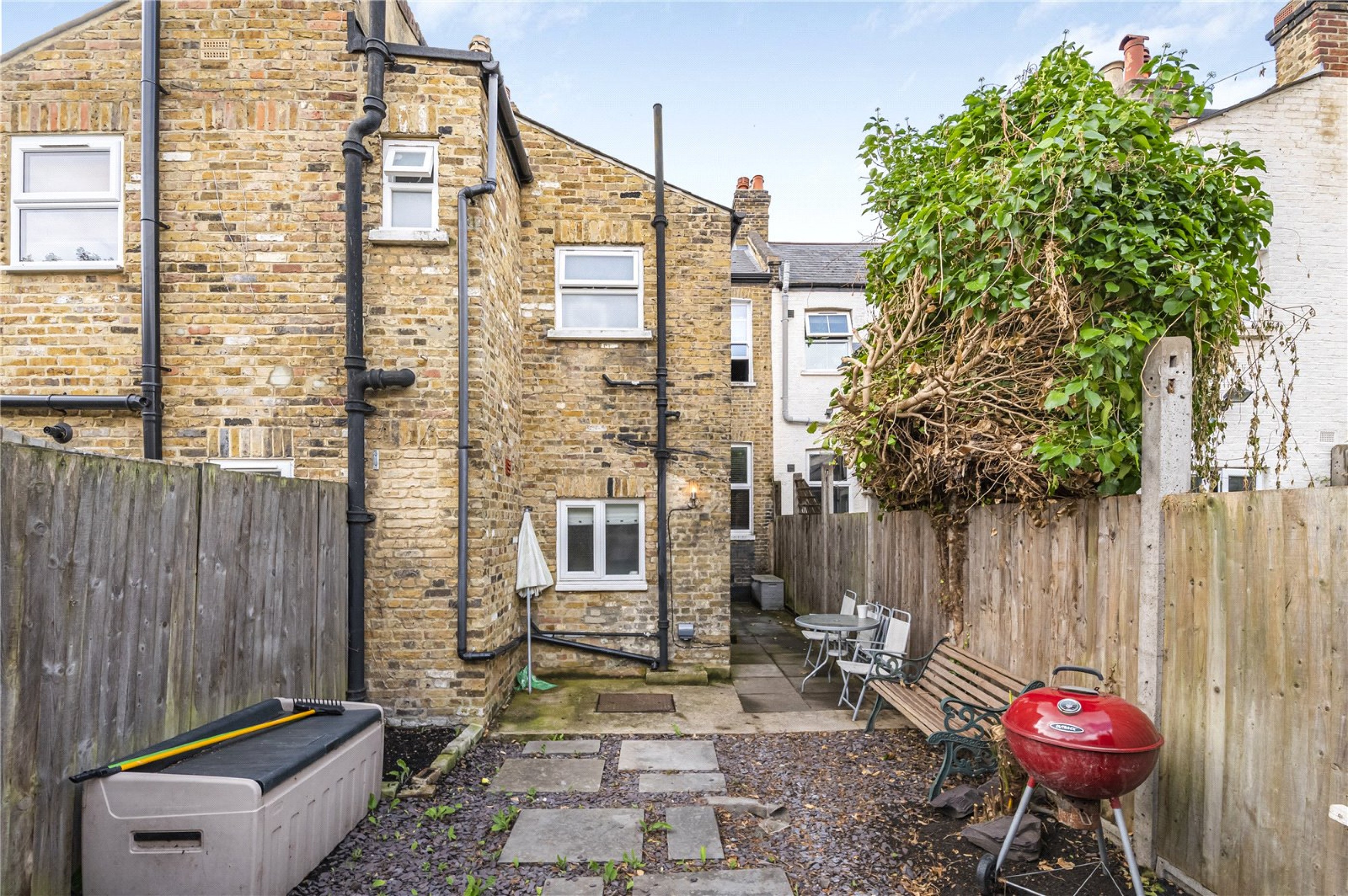 Images for London EAID:4101633374 BID:CLM
