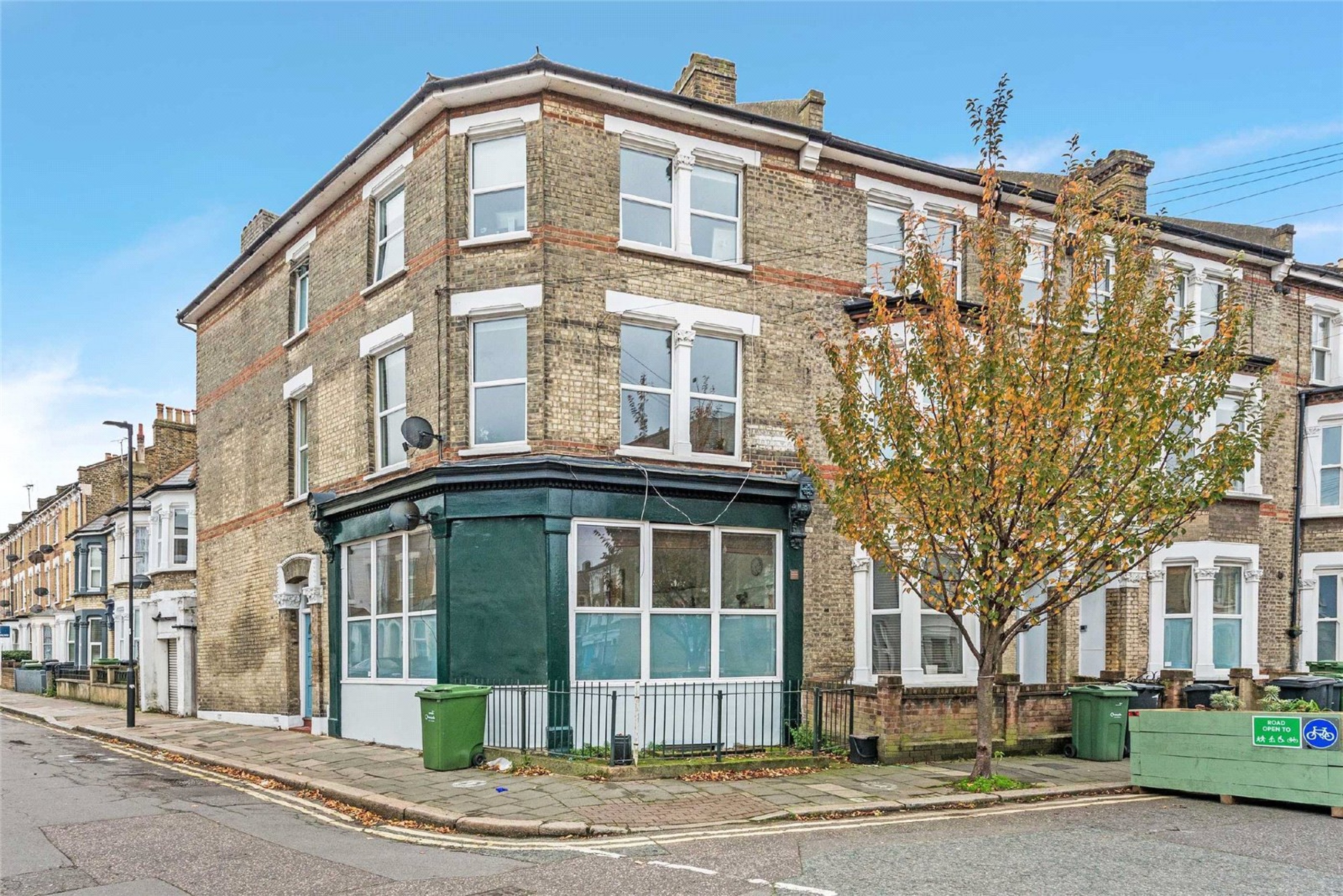 Images for London EAID:163099177 BID:CLM