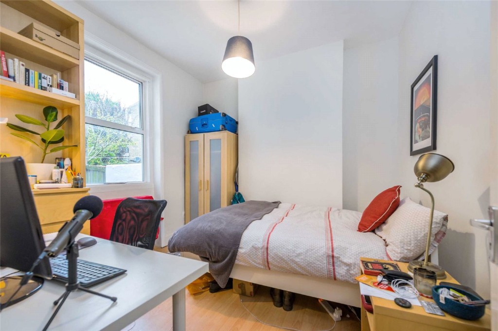 Images for London EAID:163099177 BID:CLM