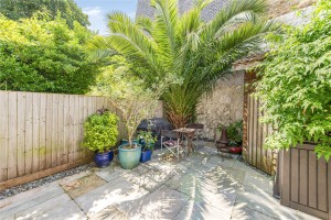 Images for Larkhall Lane, London