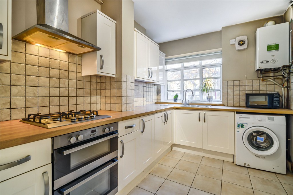 Images for London EAID:4101633374 BID:CLM