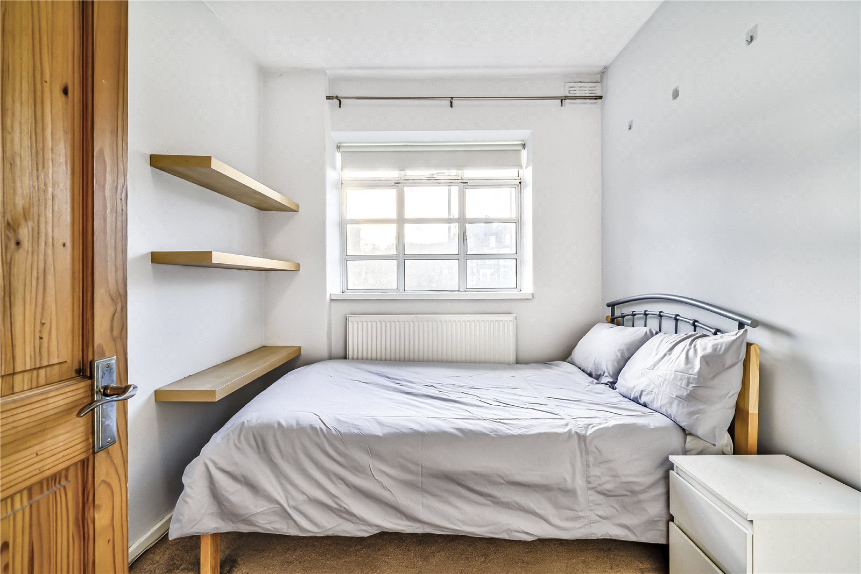 Images for London EAID:4101633374 BID:CLM