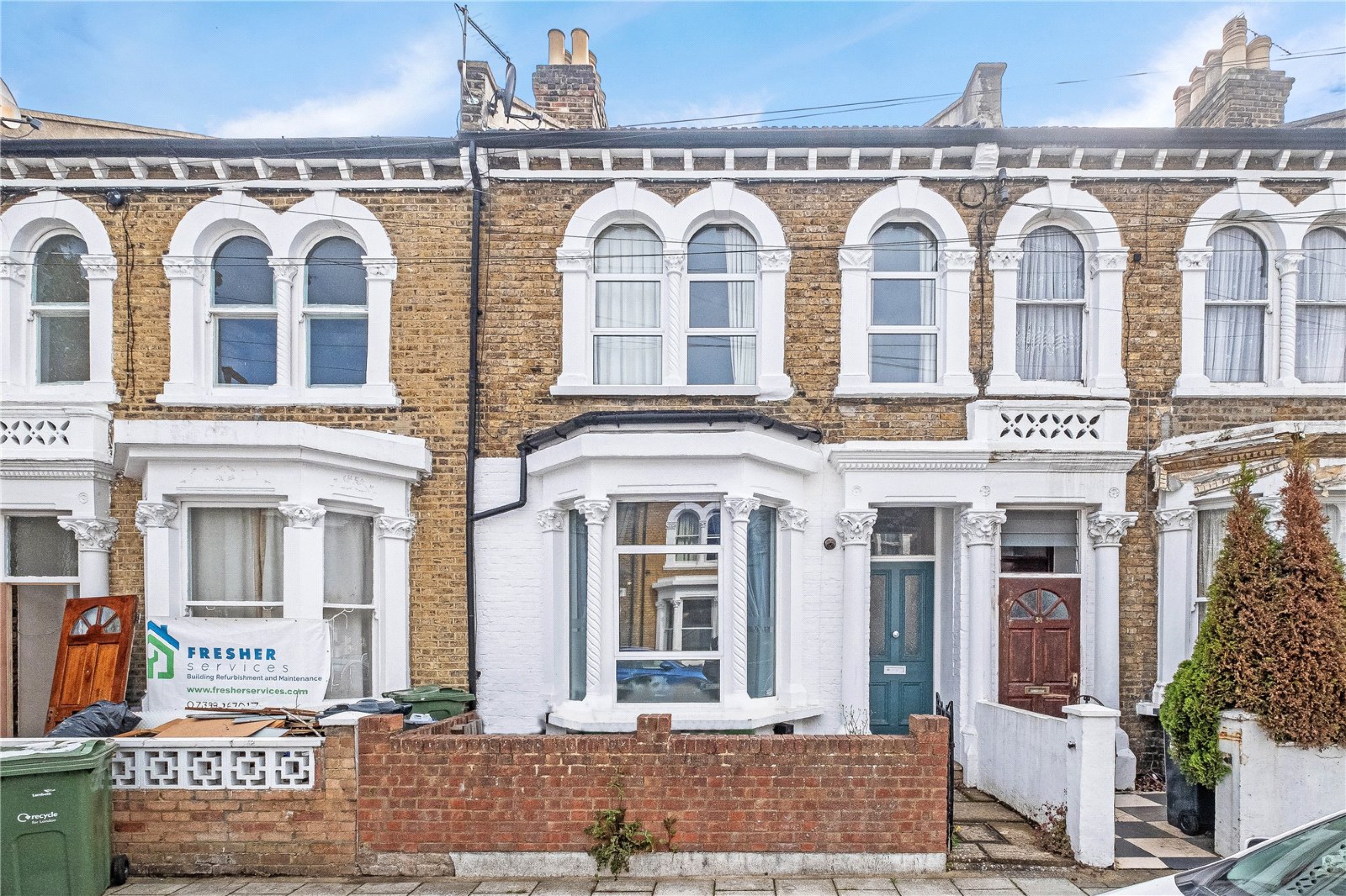 Images for London EAID:4101633374 BID:CLM