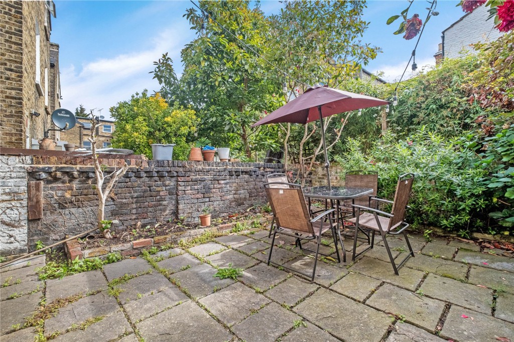 Images for London EAID:4101633374 BID:CLM