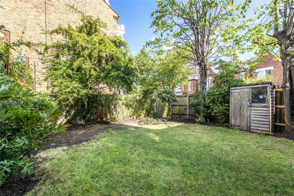 Images for London EAID:4101633374 BID:CLM