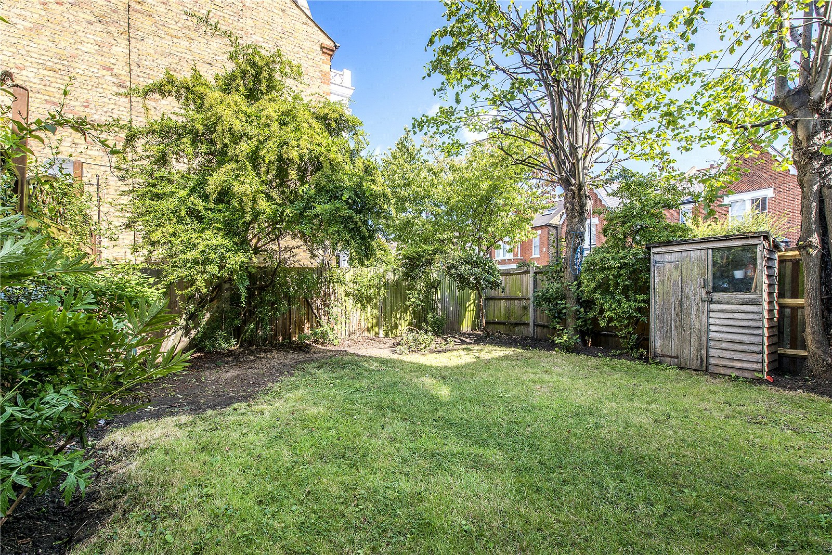 Images for London EAID:4101633374 BID:CLM