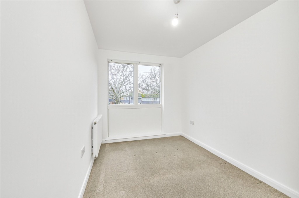 Images for London EAID:4101633374 BID:CLM