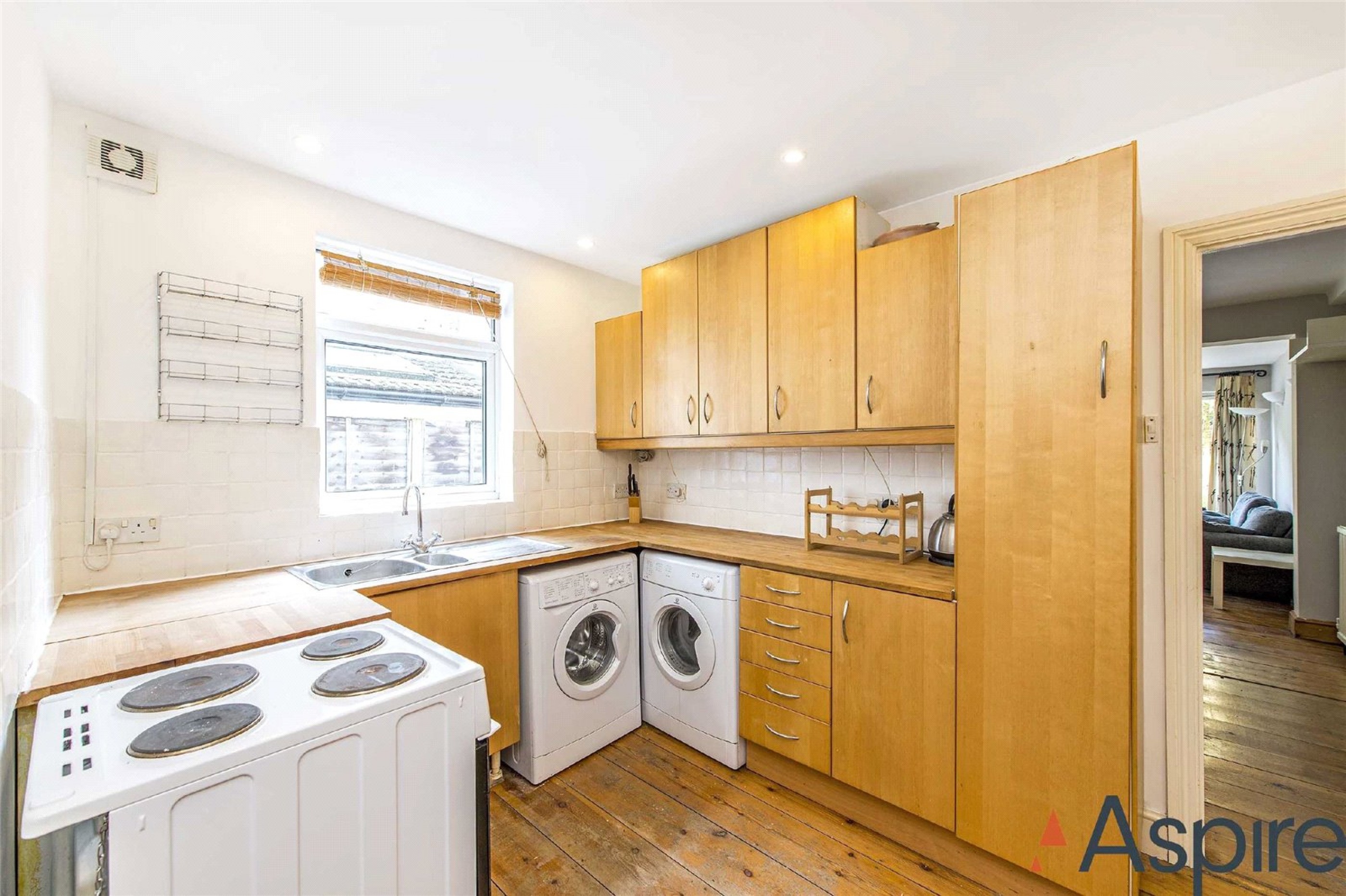 Images for London EAID:163099177 BID:CLM