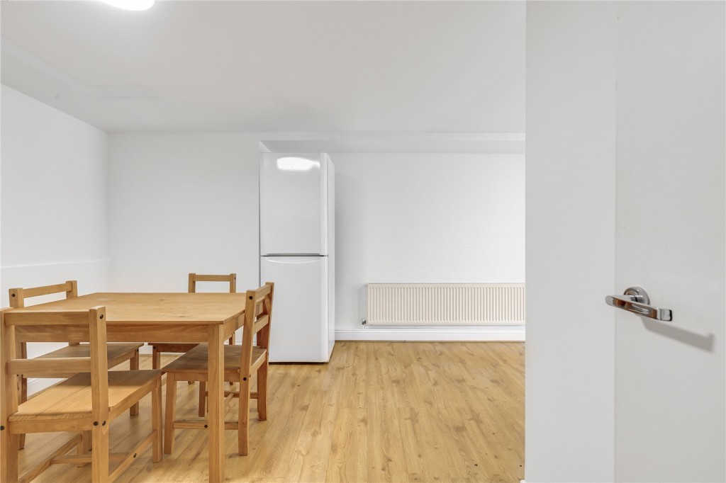 Images for London EAID:163099177 BID:CLM