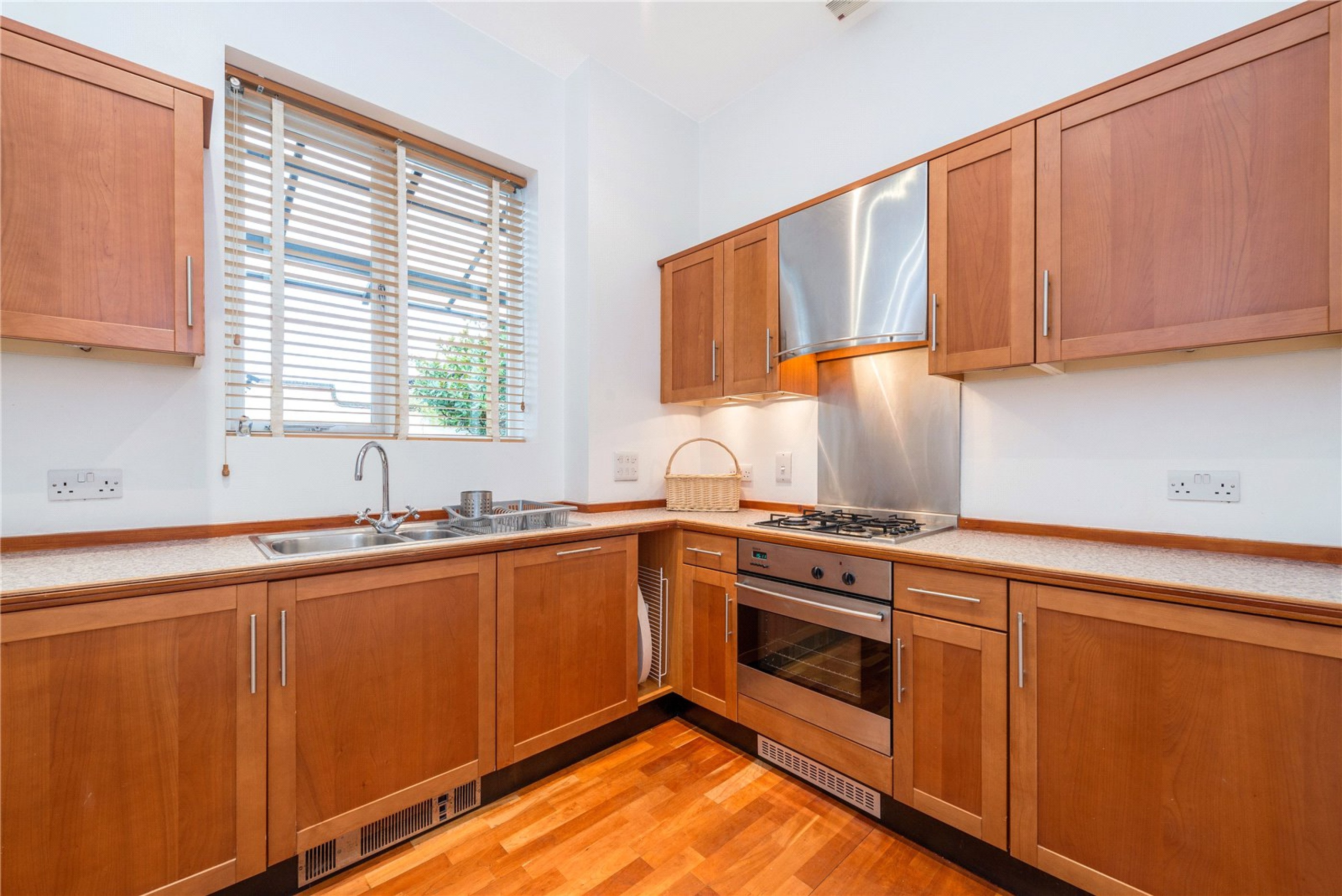 Images for Edgeley Road, 6 Edgeley Road, London EAID:163099177 BID:CLM