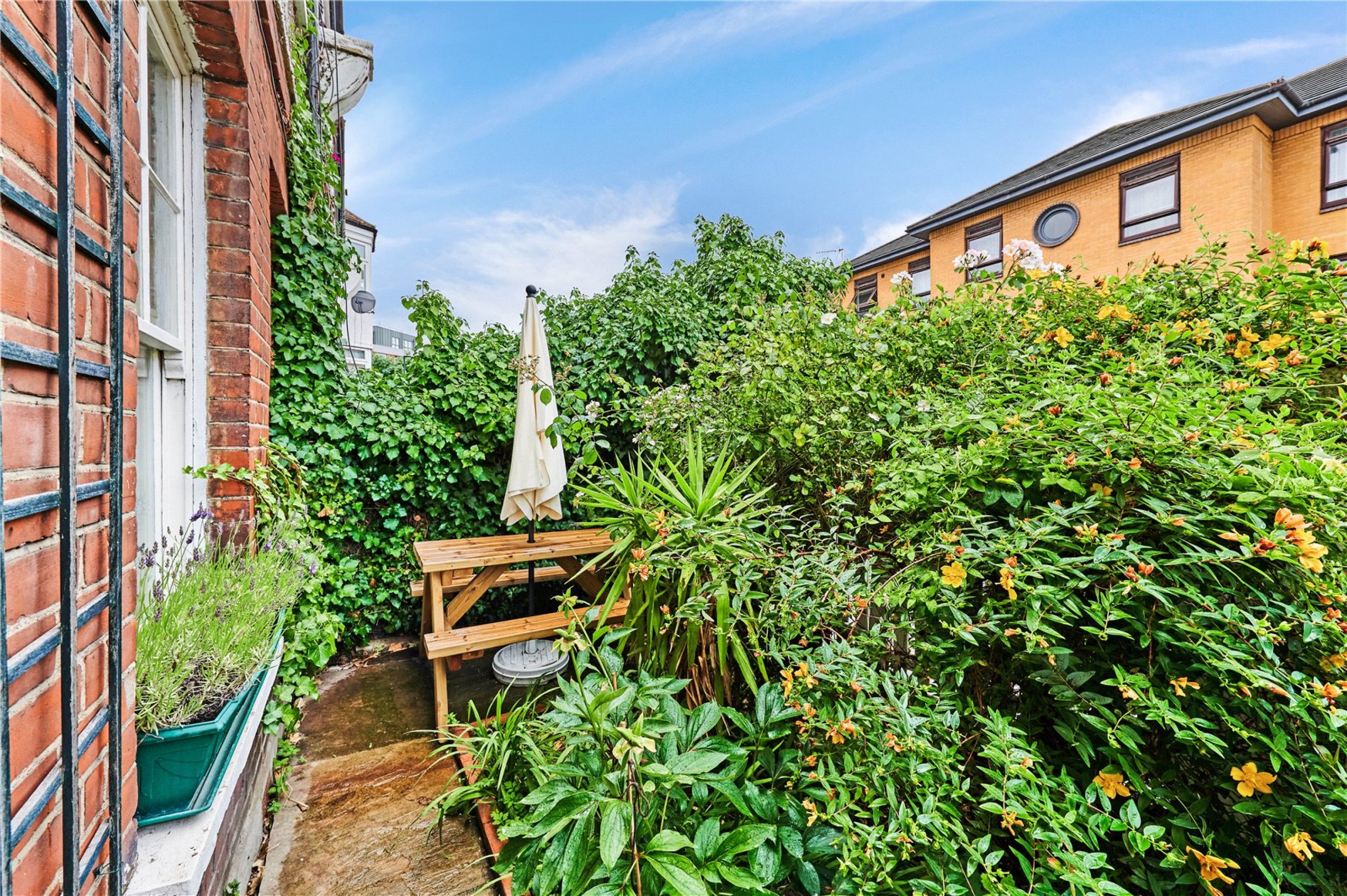 Images for Brixton, London EAID:163099177 BID:CLM