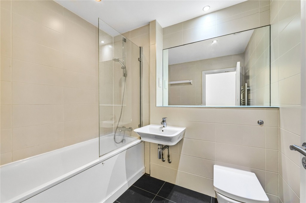 Images for Walworth Road, London EAID:163099177 BID:CLM