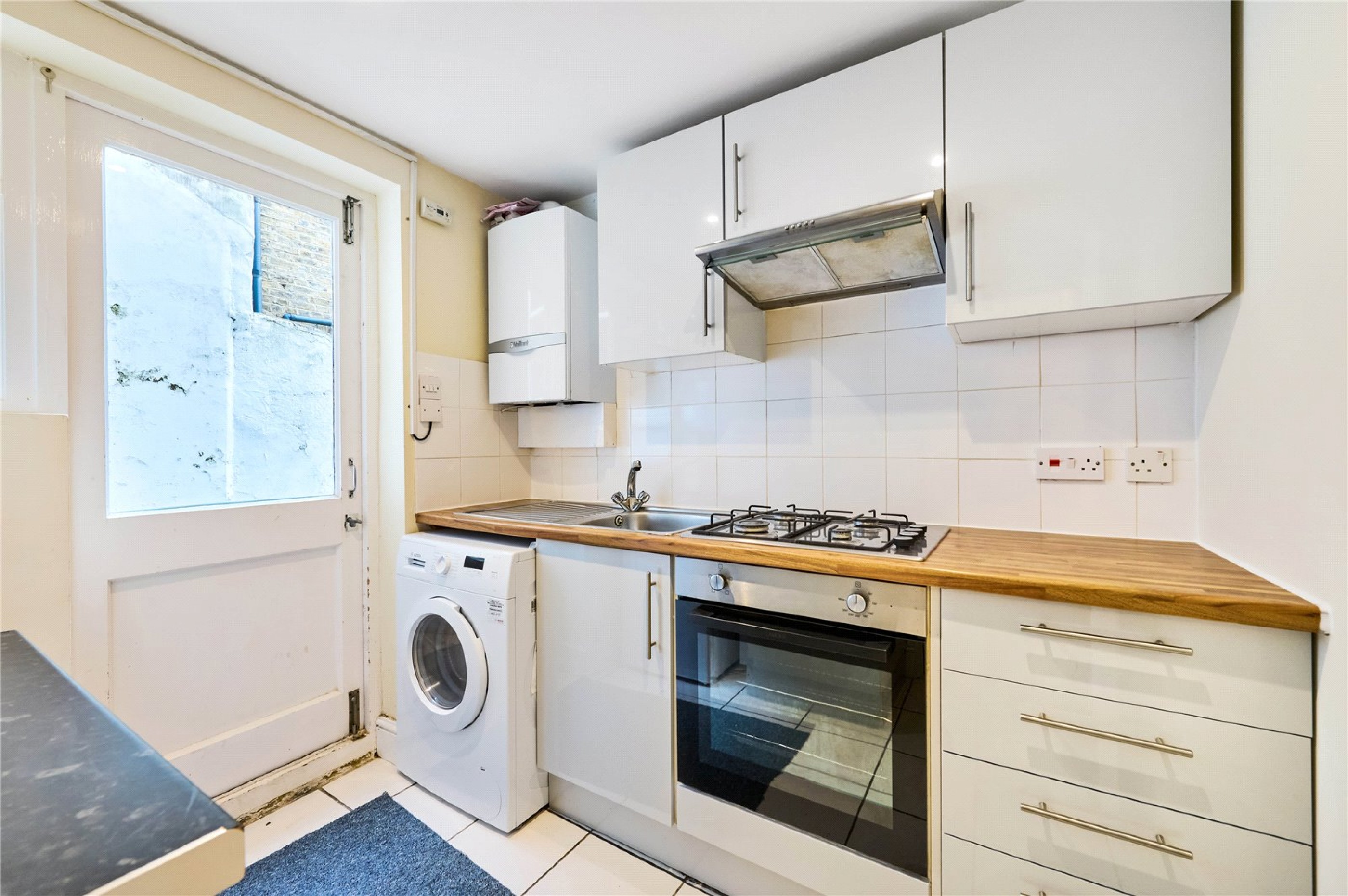 Images for London EAID:163099177 BID:CLM