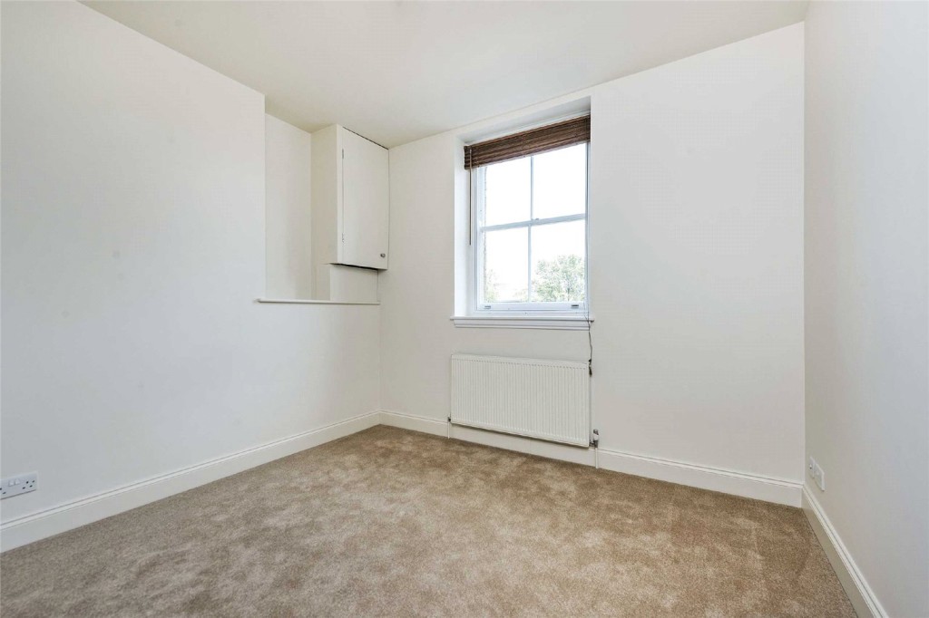 Images for London EAID:4101633374 BID:CLM