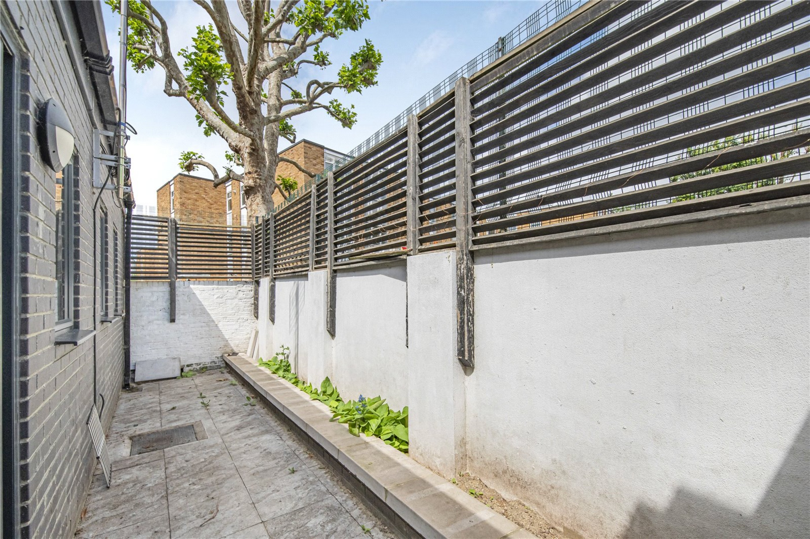 Images for London EAID:163099177 BID:CLM