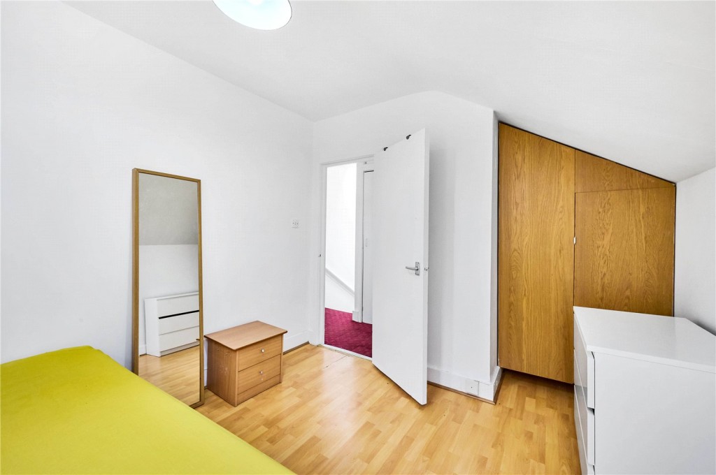 Images for London EAID:4101633374 BID:CLM