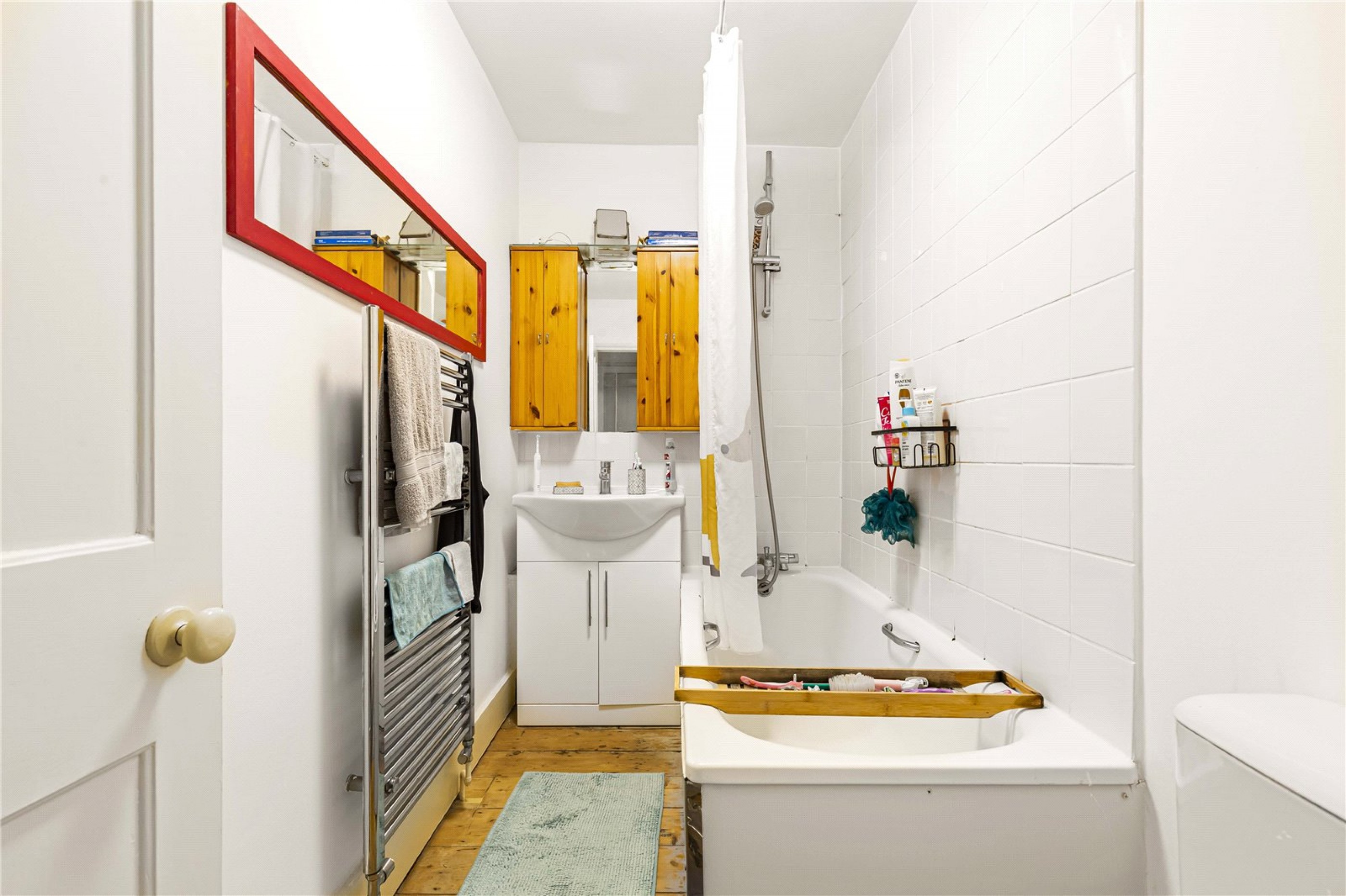 Images for London EAID:4101633374 BID:CLM