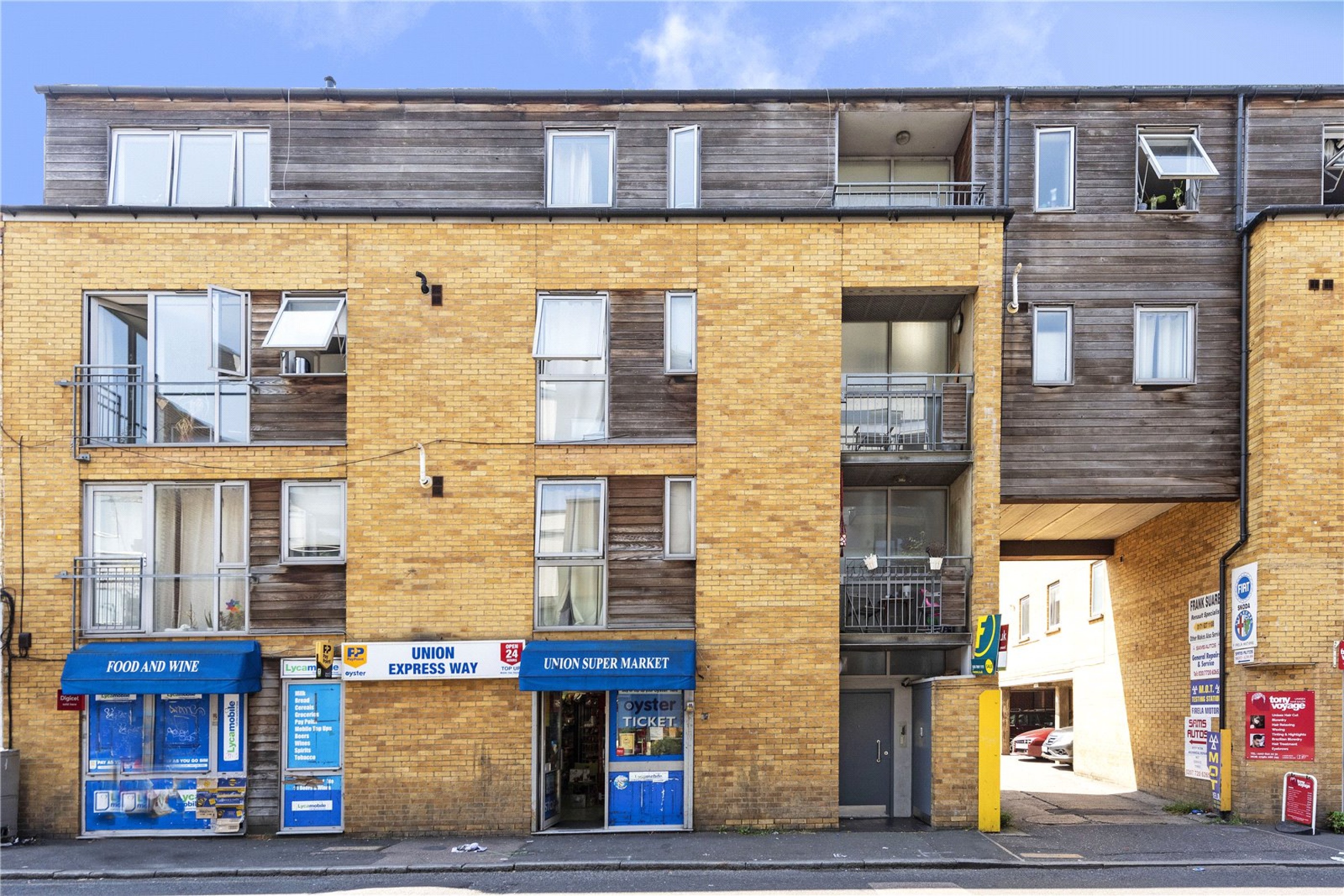 Images for London EAID:163099177 BID:CLM