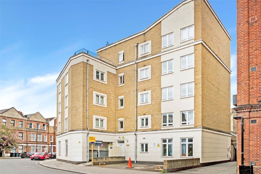 Images for London EAID:4101633374 BID:CLM